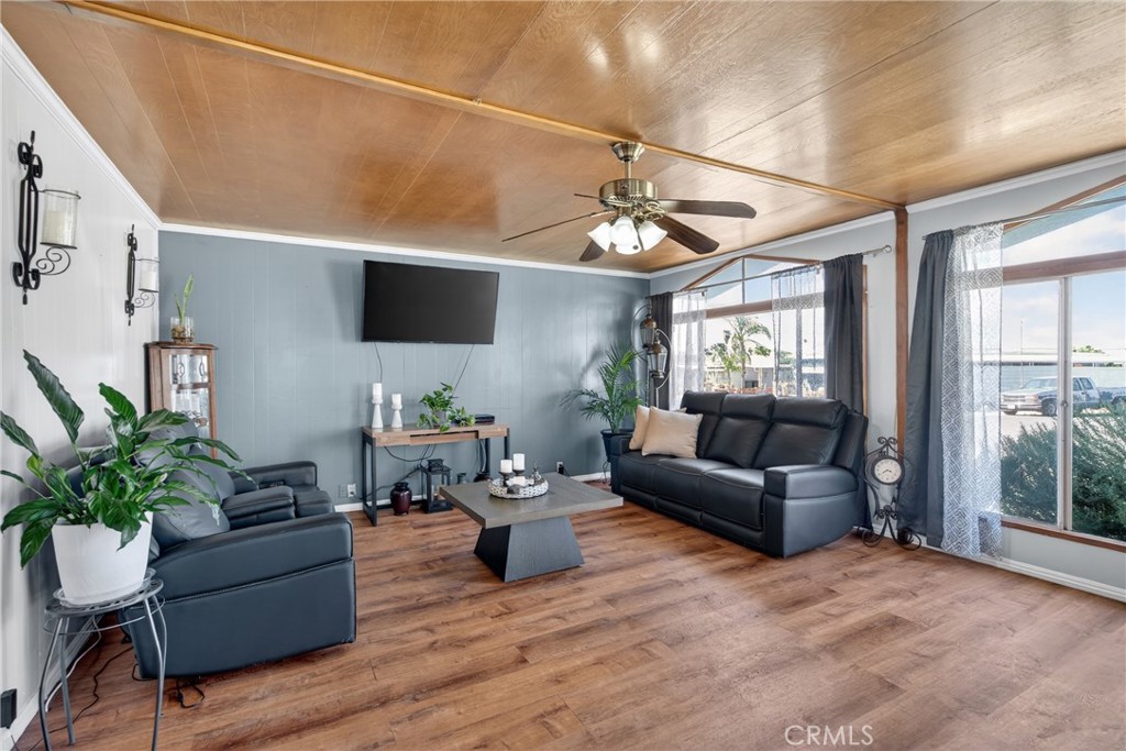 780 Santa Clara Circle