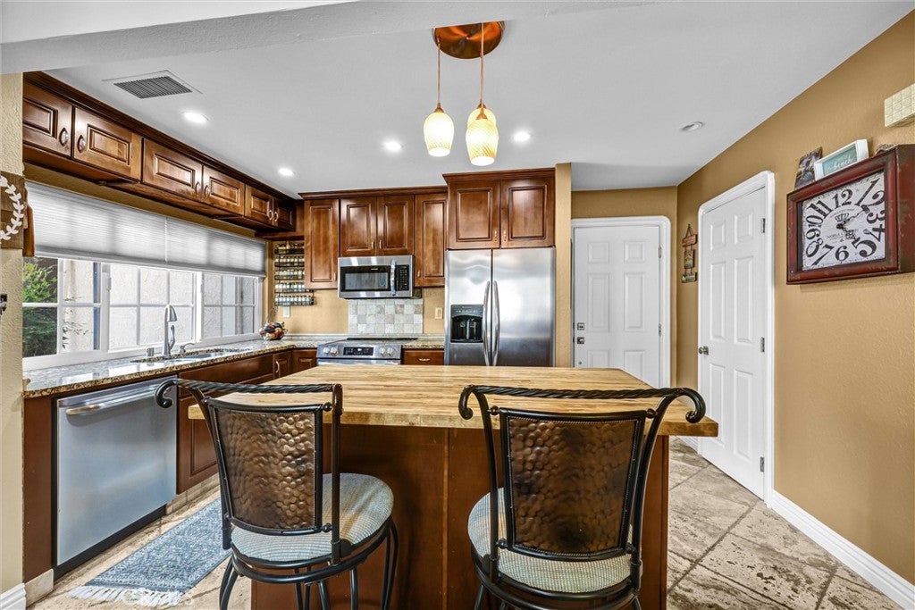 26701 Quail Creek Crk 136, Laguna Hills CA 92656