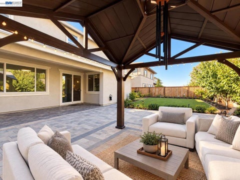 Photo of 1854 S Ginzburg St ST, Mountain House, CA 95391 (MLS # 41148884)