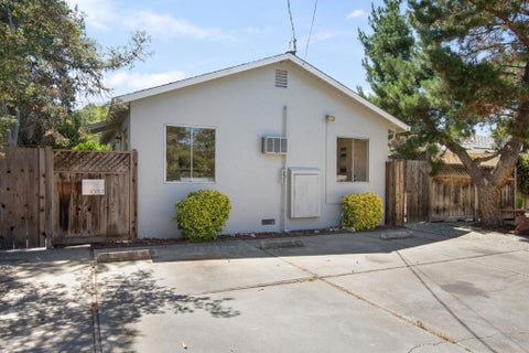 Photo of 10157 Alhambra Avenue, Cupertino, CA 95014 (MLS # ML82062134)
