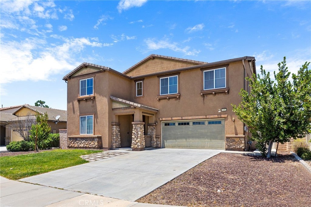 25392 Lone Acres