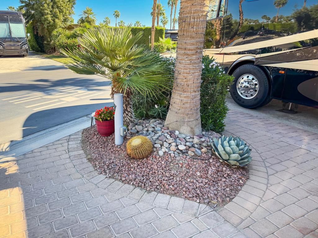 Photo of 80394 Avenue 48 Ave #8, Indio, CA 92201 (MLS # 219145290DA)