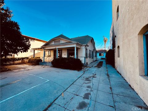 1730 N Kenmore Avenue Los Angeles CA 90027