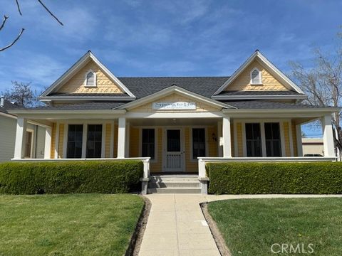 Photo of 1545 Park Street, Paso Robles, CA 93446 (MLS # NS26029408)