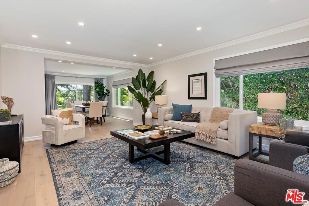 Properties 3 2968 Nicada Drive