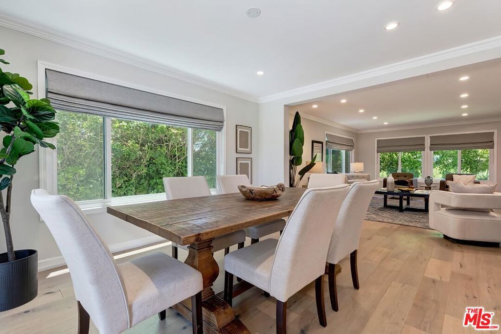 Properties 4 2968 Nicada Drive