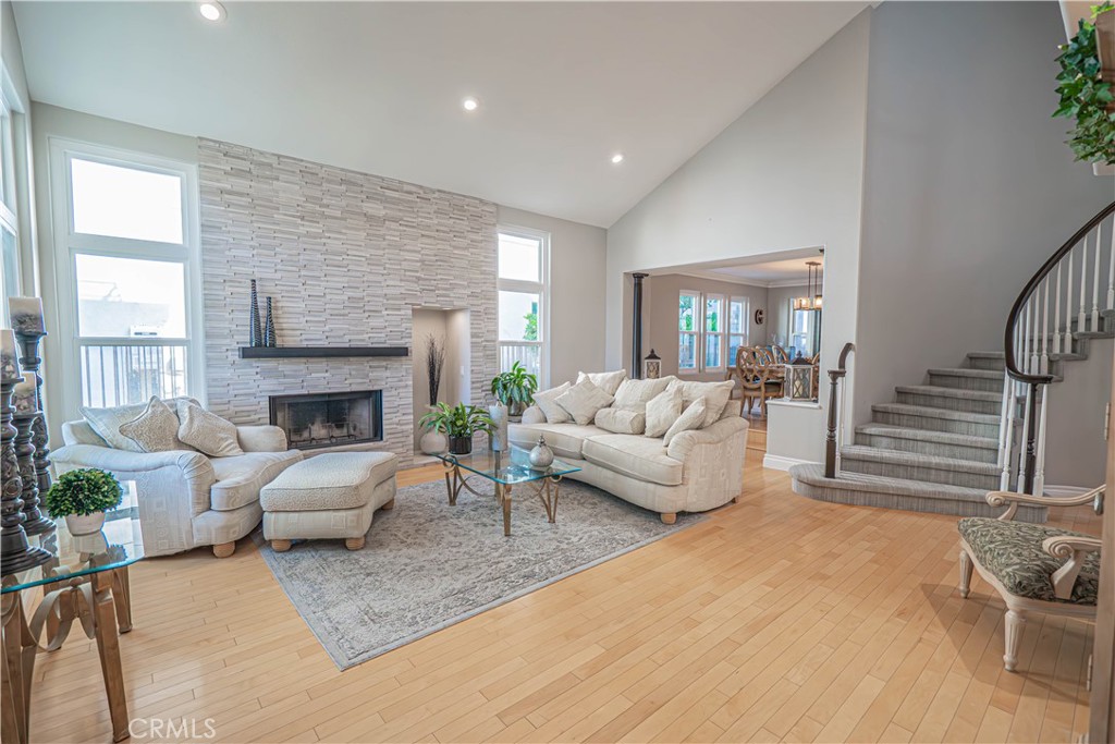 23678 White Oak Court
