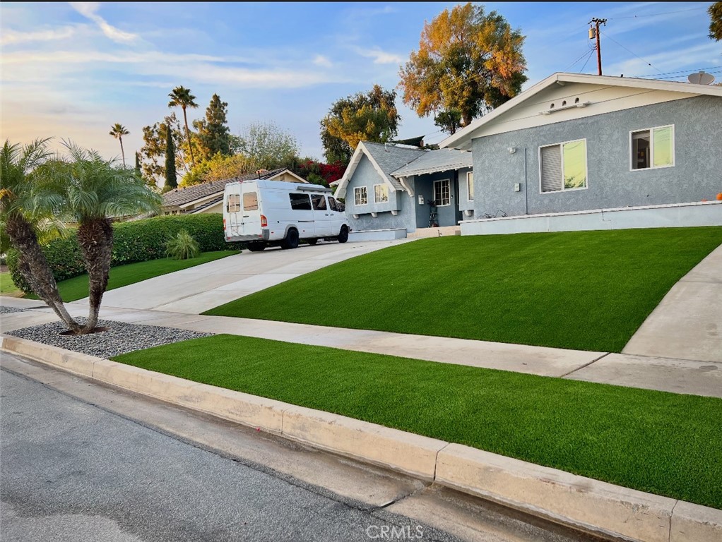 Welcome to your private piece of this beautiful La Habra neighborhood. This ADU features 1 bedroom 1 bath with an updated kitchen that includes your own Stove, Fridge, Washer and Dryer. The bathroom has been also recently remodeled with state of the art features including automatic lights. In your bedroom, you will find a great size walk in closet with your own cooling/heating system. This ADU also features a small yard great for a BBQ .