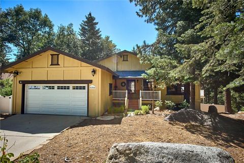 Photo of 6204 Spruce Avenue, Angelus Oaks, CA 92305 (MLS # IG24250786)