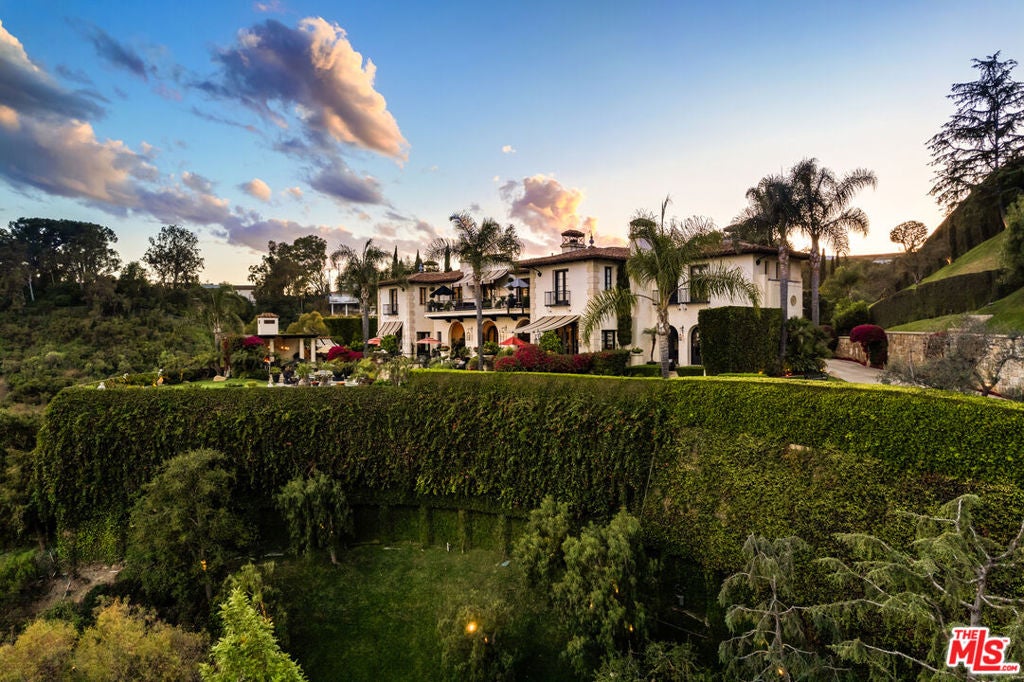 1407 Davies Drive