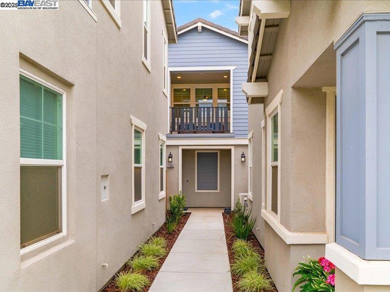 17353 Morning View Drive