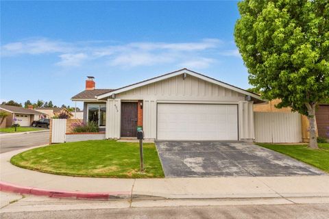 6313 Mockingbird Street Ventura CA 93003