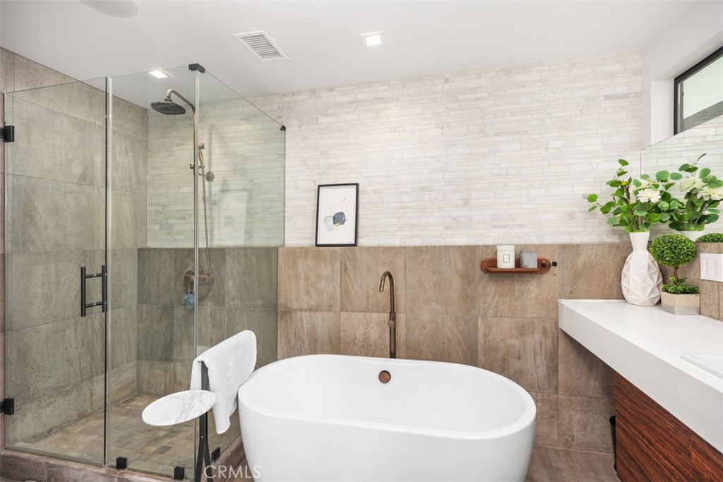 Top Of The World (TOW) - Residential