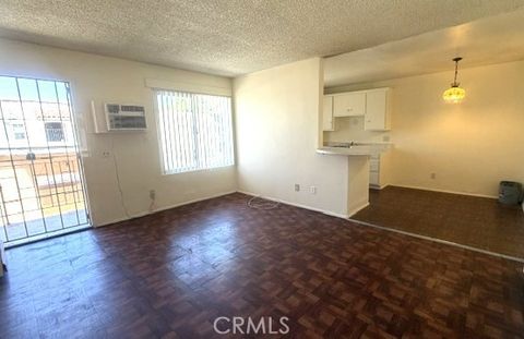 Photo of 144 E Avenue 33 #3, Los Angeles, CA 90031 (MLS # WS26118803)