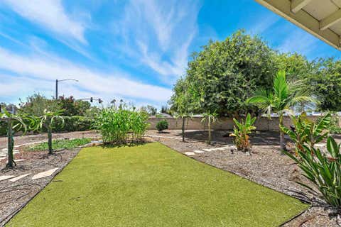 Tiny photo for 2124 Oak Hill Dr. DR, Escondido, CA 92027 (MLS # 260013679SD)