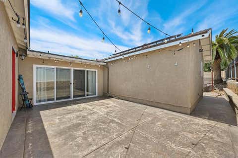 Tiny photo for 2124 Oak Hill Dr. DR, Escondido, CA 92027 (MLS # 260013679SD)