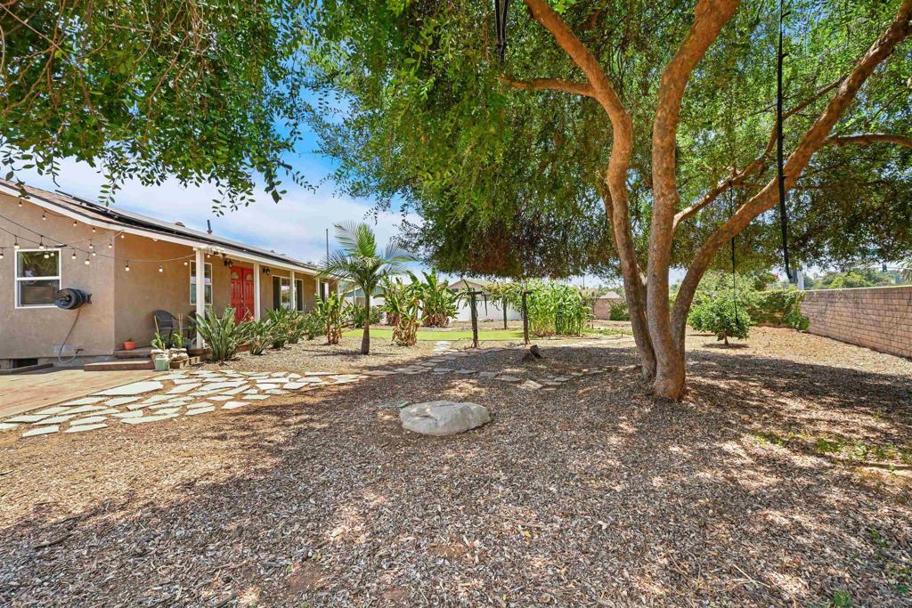2124 Oak Hill Dr.