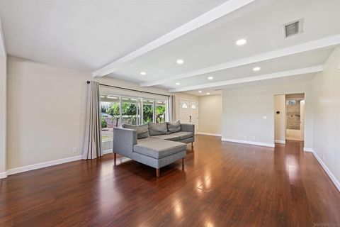 Tiny photo for 2124 Oak Hill Dr. DR, Escondido, CA 92027 (MLS # 260013679SD)