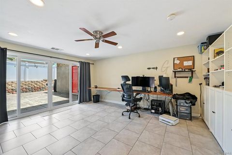 Tiny photo for 2124 Oak Hill Dr. DR, Escondido, CA 92027 (MLS # 260013679SD)