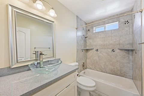 Tiny photo for 2124 Oak Hill Dr. DR, Escondido, CA 92027 (MLS # 260013679SD)