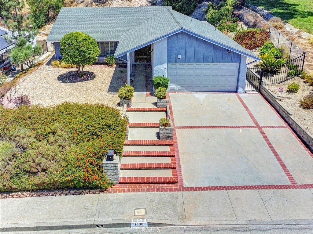 11538 Viking AVE, Porter Ranch CA 91326