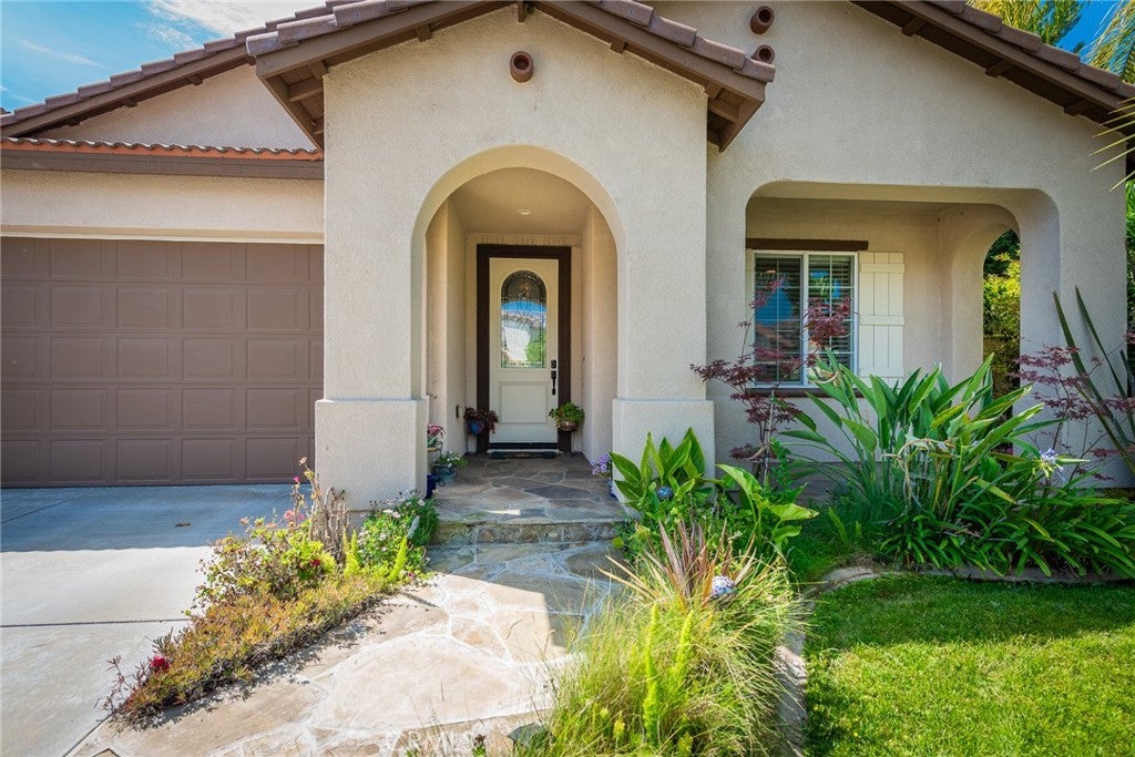 34187 Regusci Court