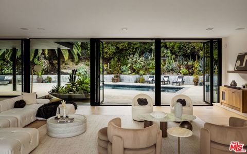 9991 Liebe Drive Beverly Hills CA 90210