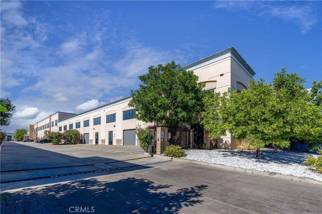 1773 W San Bernardino Road B20
