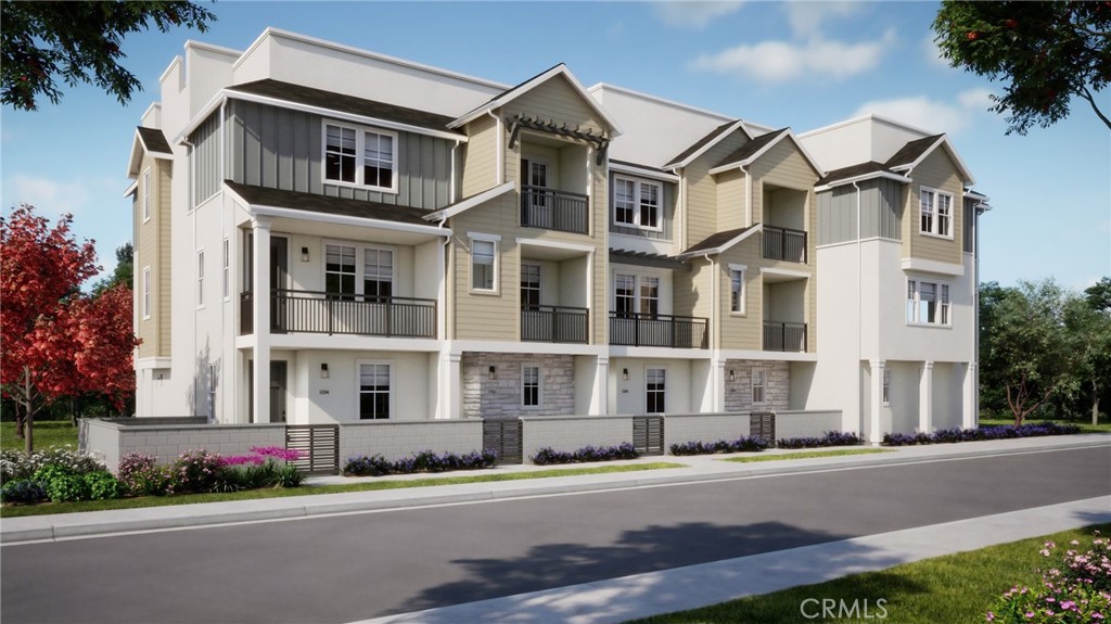 140 S Tulip Avenue