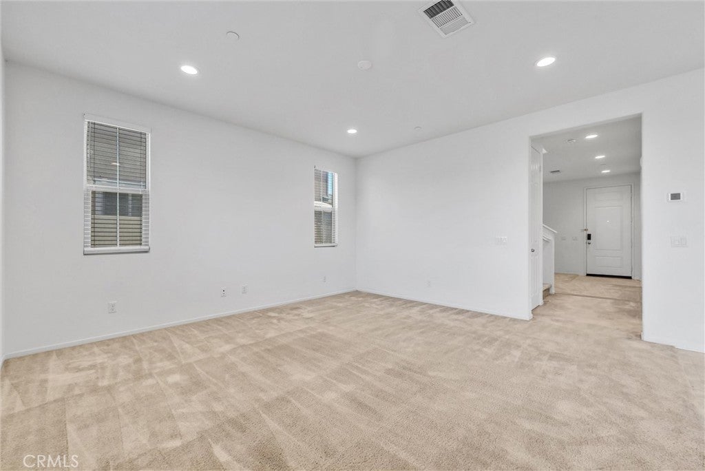 29109 Sunforest
