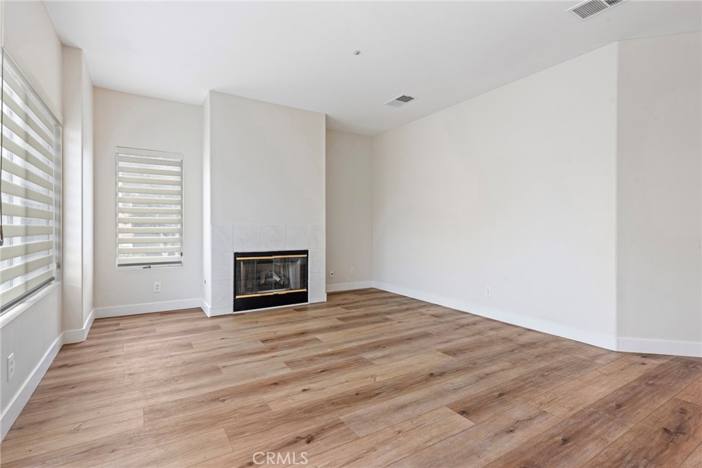 Passeggio (PASG) - Residential Lease