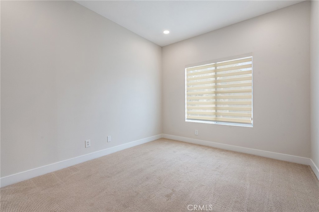 Passeggio (PASG) - Residential Lease