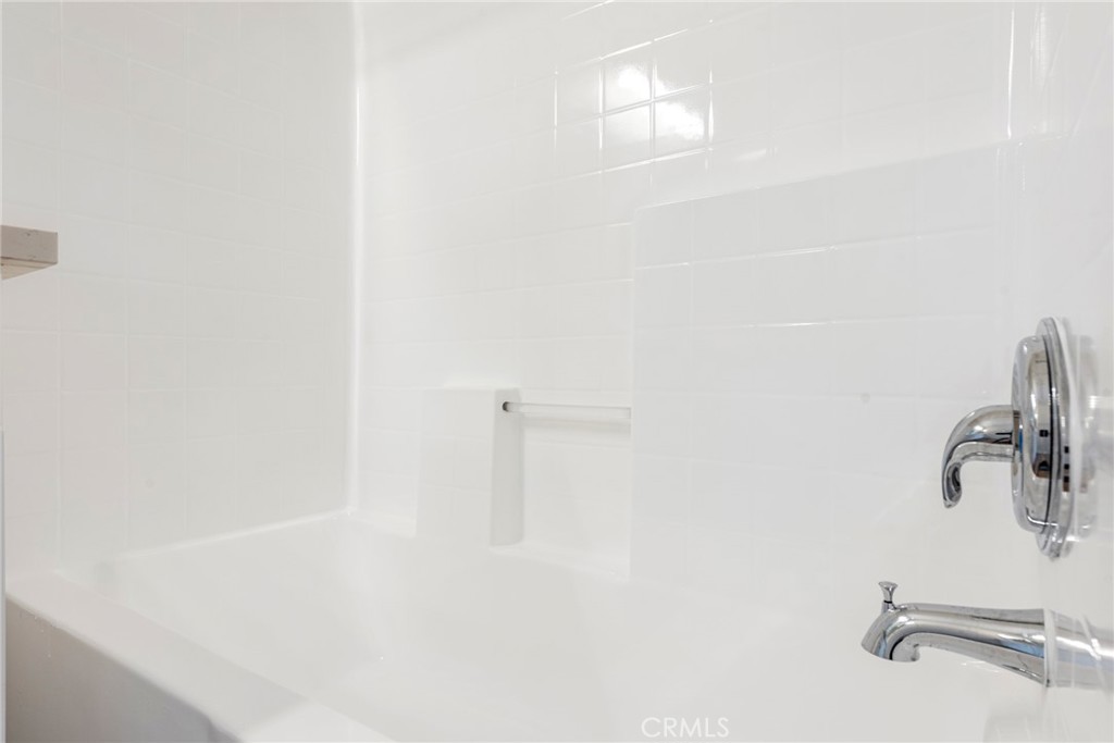 Passeggio (PASG) - Residential Lease