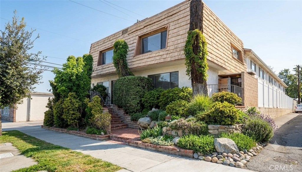 1013 Allen Avenue