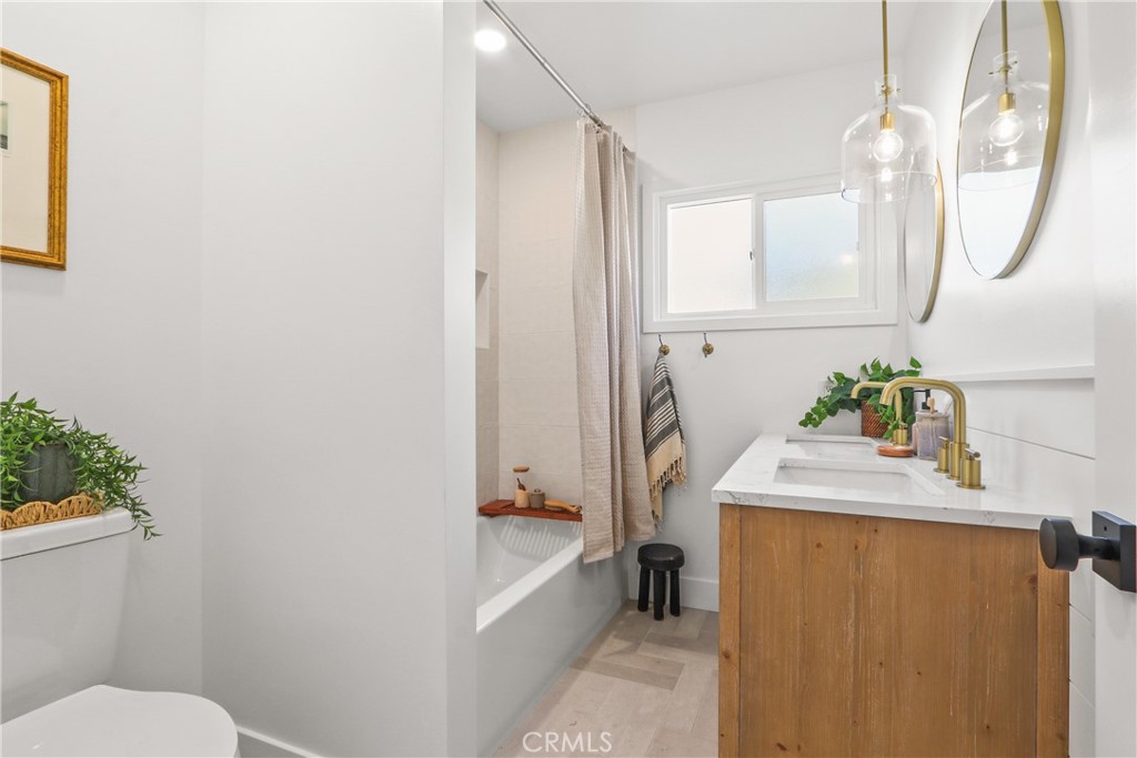 Carson Park/Long Beach (CLB) - Residential