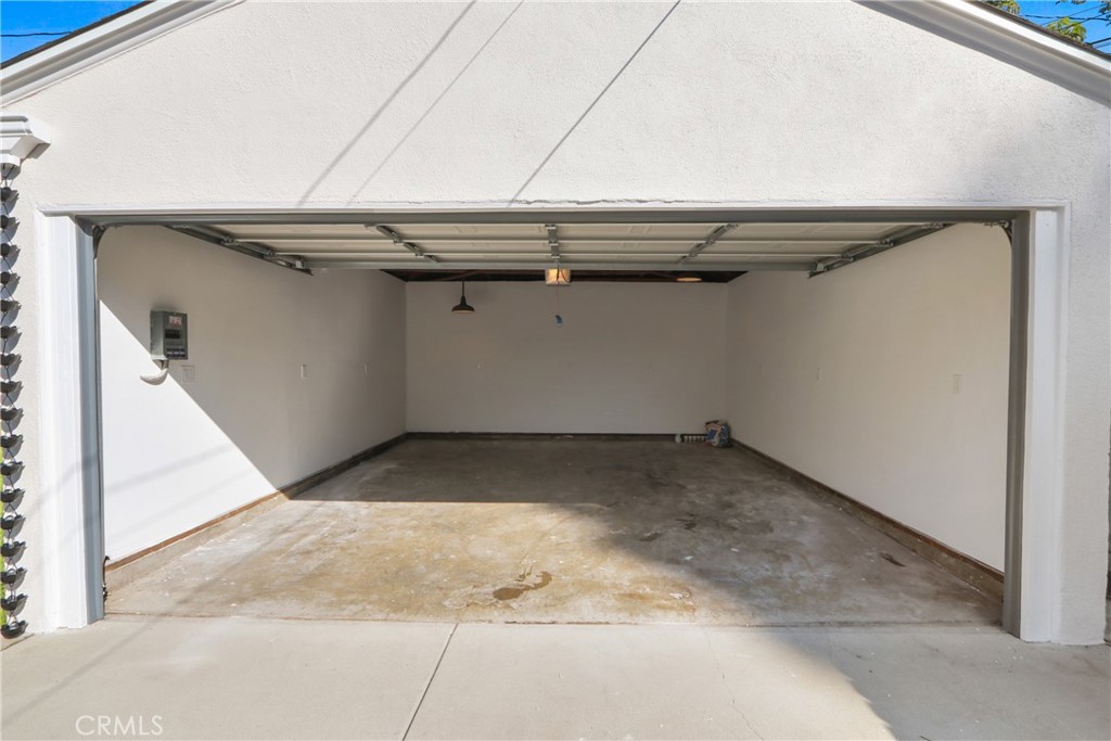 Carson Park/Long Beach (CLB) - Residential