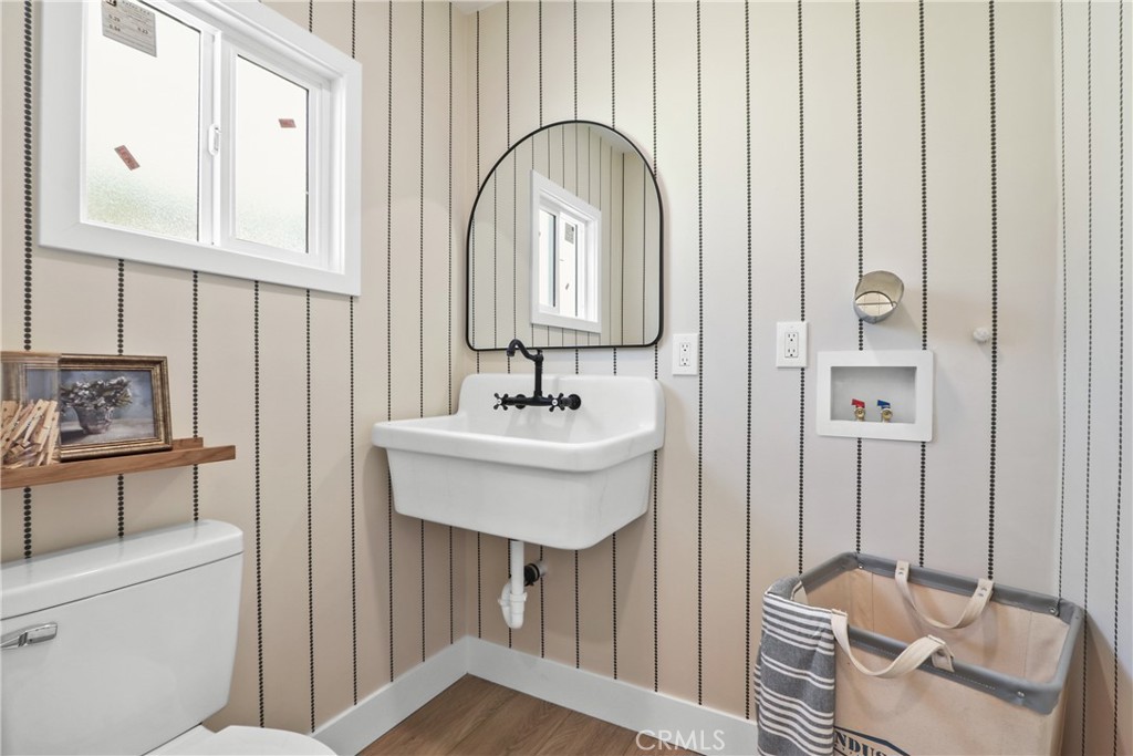 Carson Park/Long Beach (CLB) - Residential