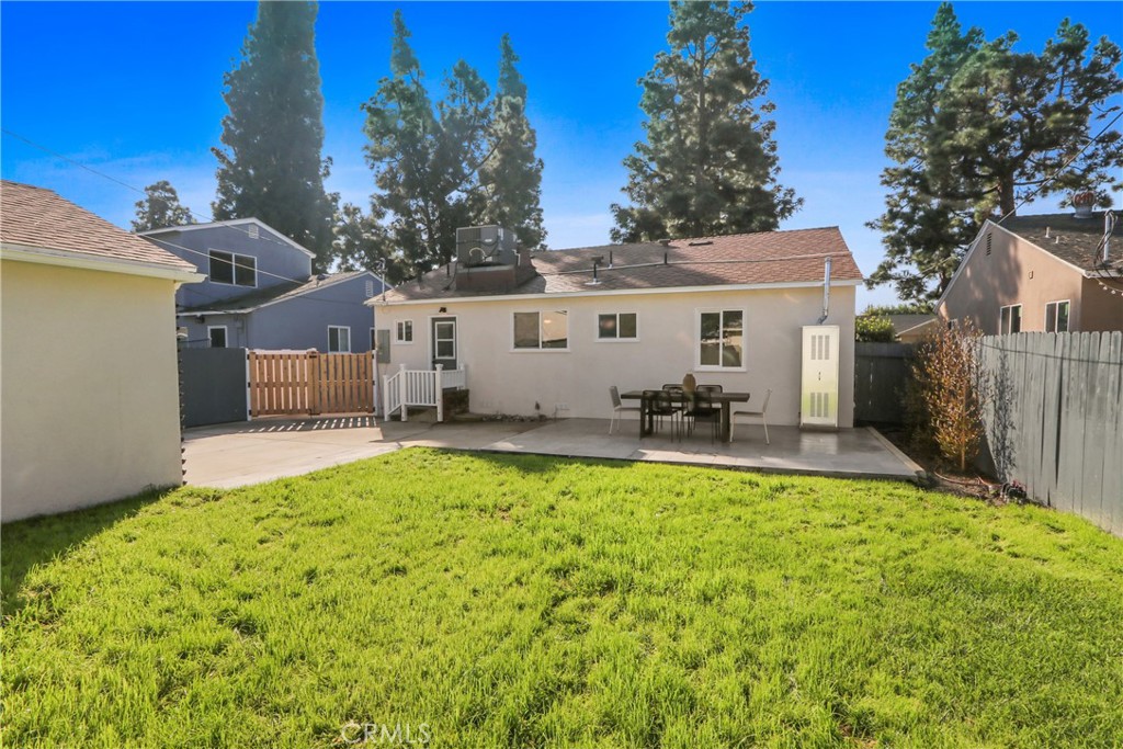 Carson Park/Long Beach (CLB) - Residential