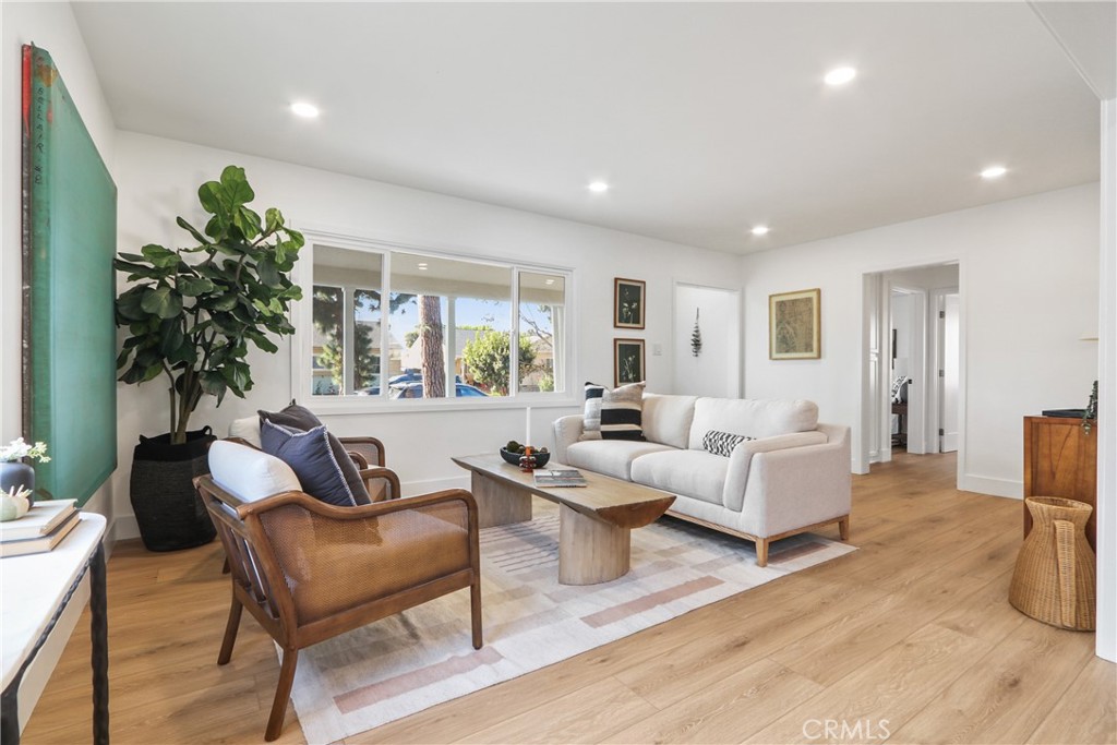 Carson Park/Long Beach (CLB) - Residential