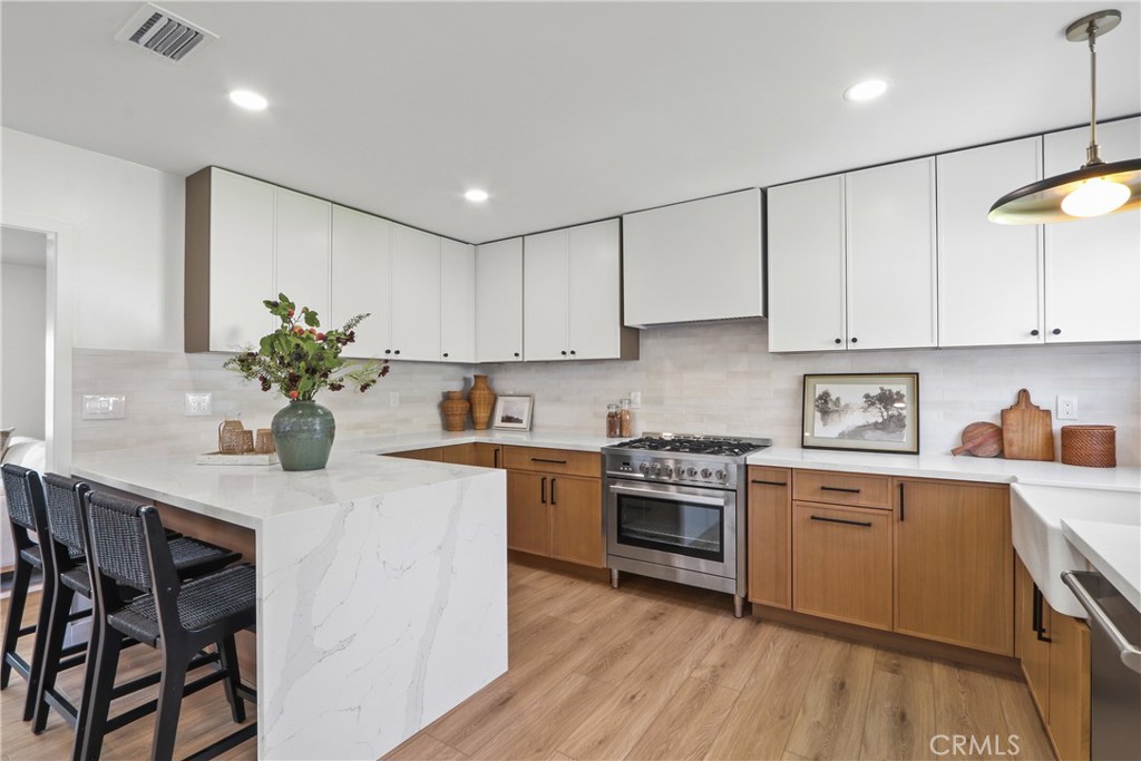 Carson Park/Long Beach (CLB) - Residential
