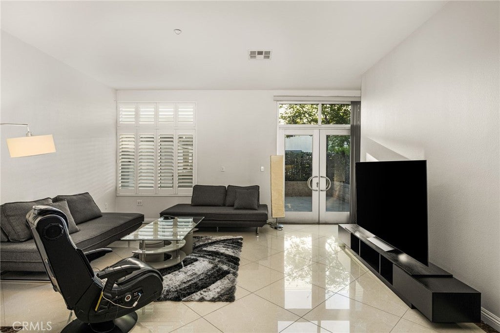 435 W Center Street Promenade 226
