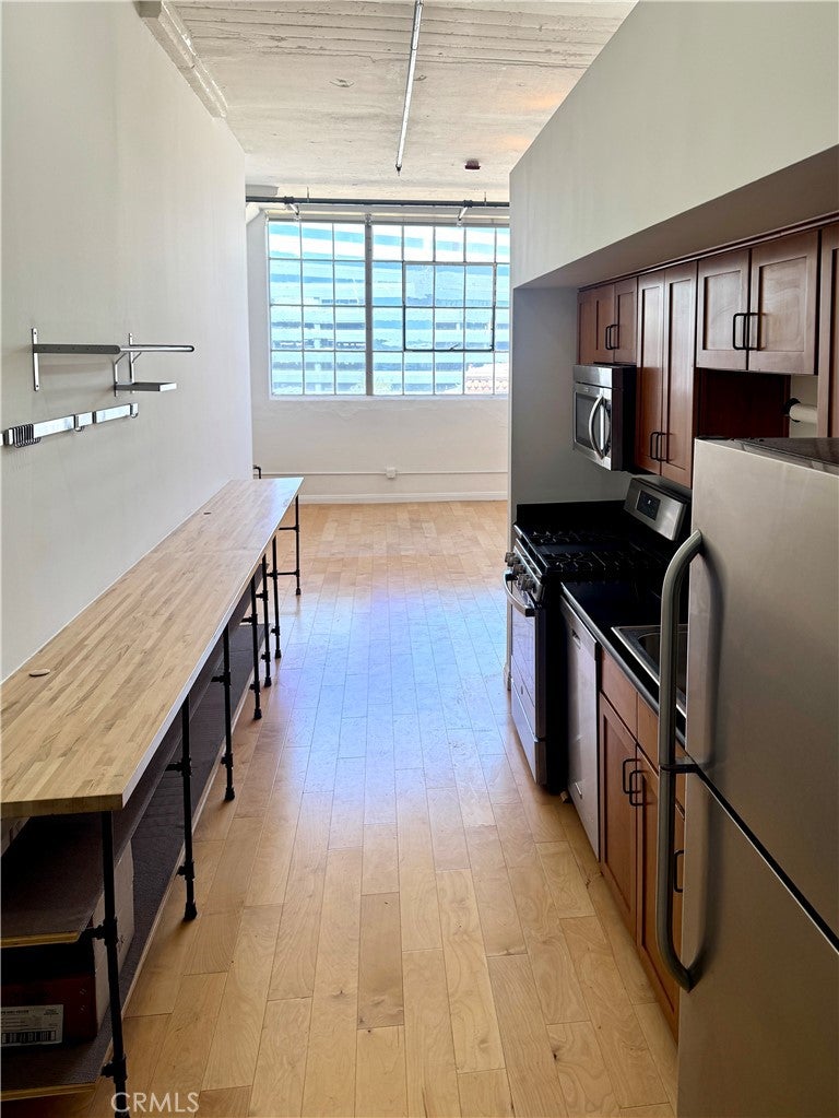 420 S San Pedro Street 405, Los Angeles CA 90013