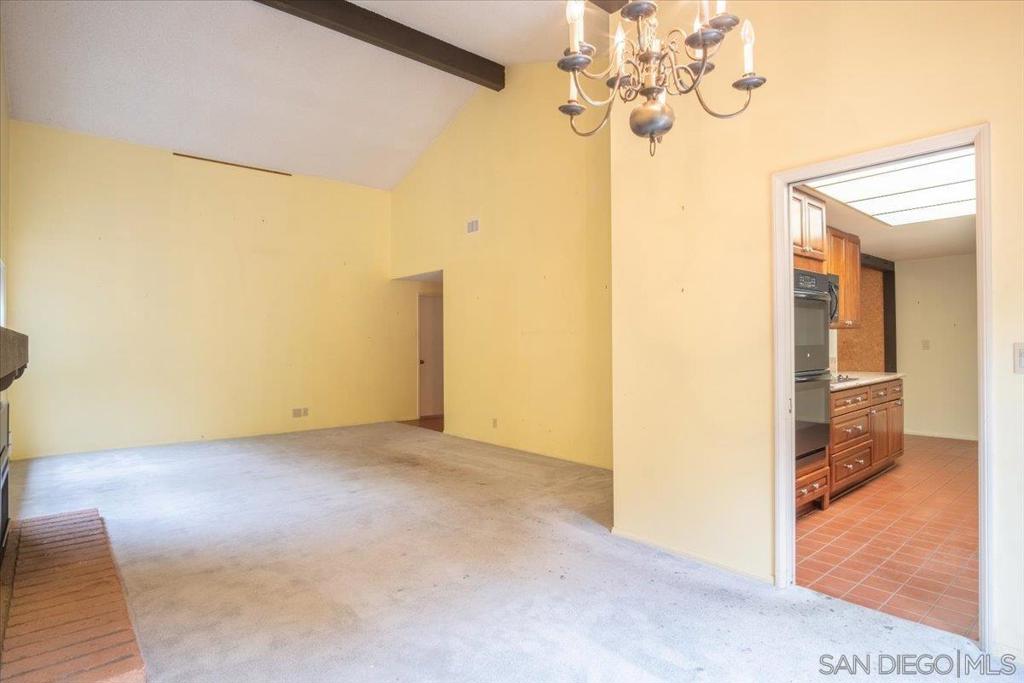 5484 Coral Reef Ave