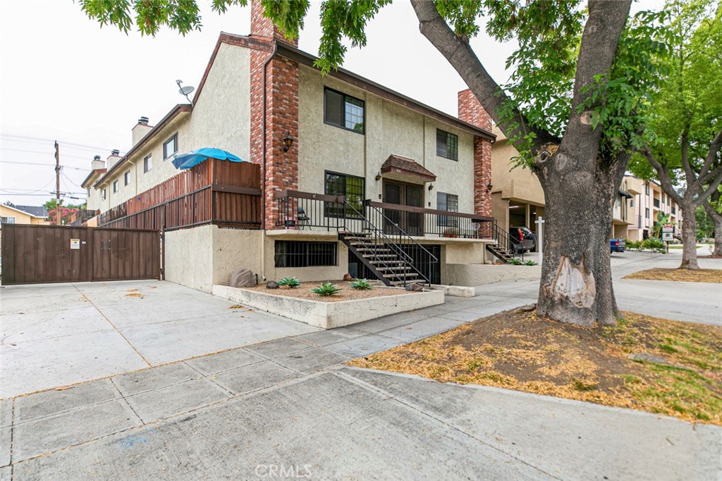 431 E Verdugo Avenue F