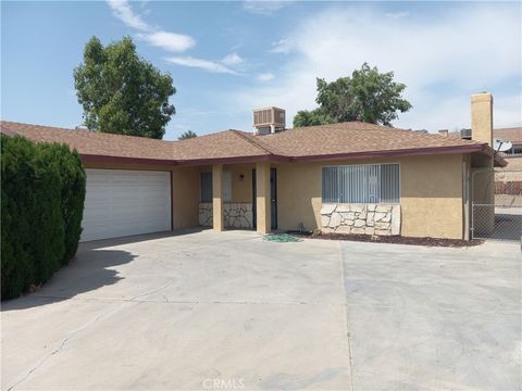 Photo of 2428 Thisa Way, Hemet, CA 92544 (MLS # PW26050294)