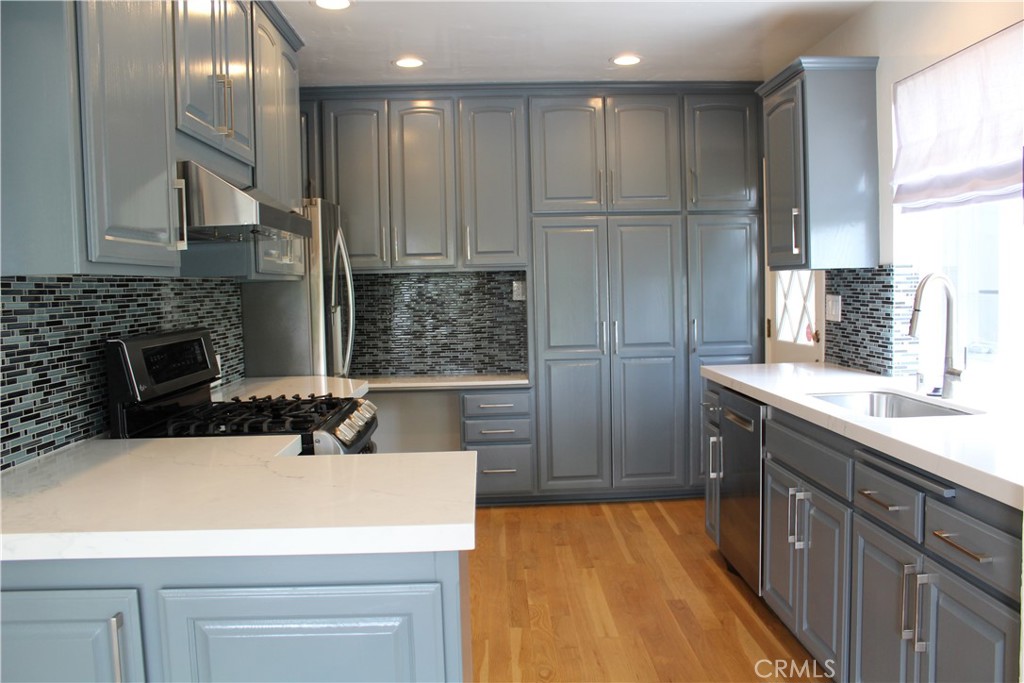 Properties 4 1644 Wellesley Drive