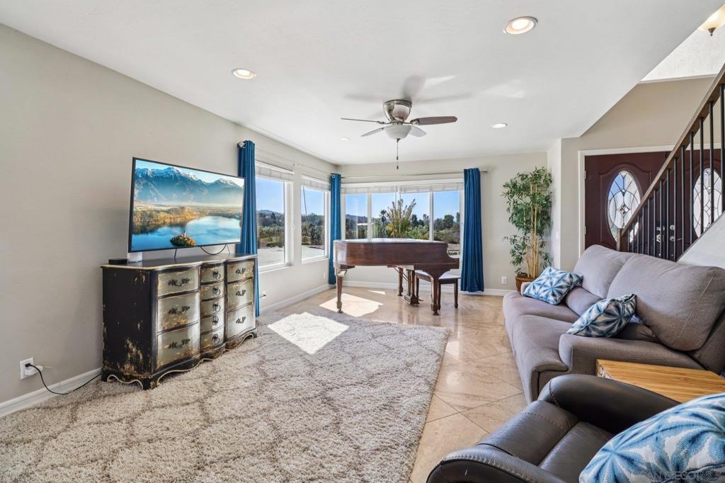 Valley Center - Residential