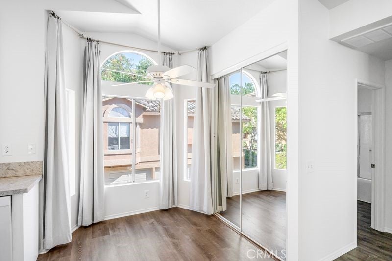 19431 Rue De Valore 8A
