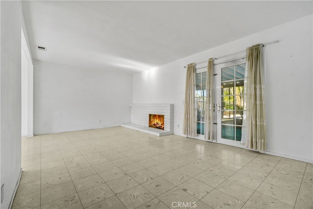 Laguna North (LN) - Residential