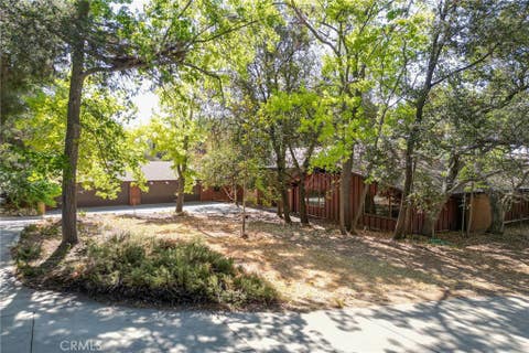 Photo of 677 N Deodar LN, Bradbury, CA 91008 (MLS # CV26175702)